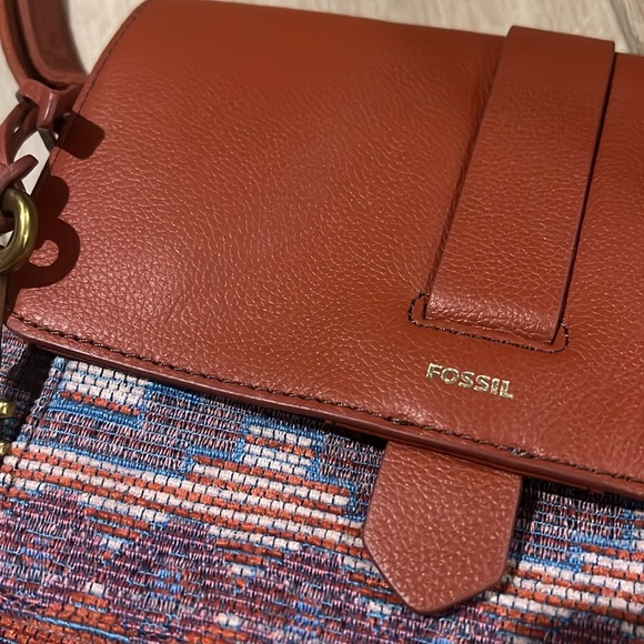 Fossil Kinley Fabric Small Crossbody - Picture 2 of 7